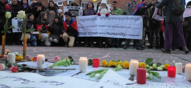 INKOTA CCC Mahnwache Botschaft Kambodscha kl7 Globale Solidarisierung mit kambodschanischen TextilarbeiterInnen Kampagne für Saubere Kleidung | Clean Clothes Campaign Germany