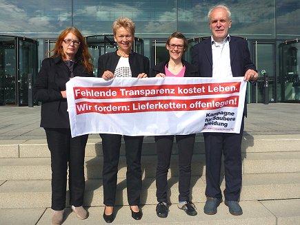 Luxusmarken 12 Hugo boss 2017 Luxusmarken Kampagne für Saubere Kleidung | Clean Clothes Campaign Germany