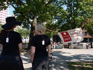 Linden unterstützt „Living Wage“! 7 Linden LW05 1 Linden unterstützt „Living Wage“! Kampagne für Saubere Kleidung | Clean Clothes Campaign Germany