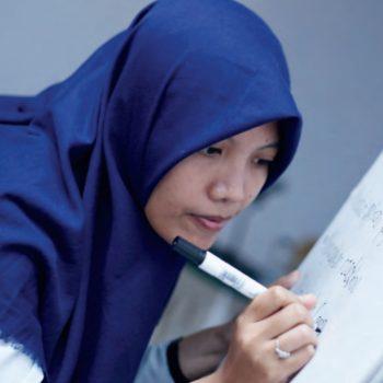 Mindestlöhne in Indonesien - von Existenzsicherung keine Spur 1 Kollektivverhandlungen und Mindestloehne in Indonesien copy 2 Mindestlöhne in Indonesien - von Existenzsicherung keine Spur Kampagne für Saubere Kleidung | Clean Clothes Campaign Germany