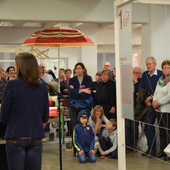 use less Eröff copy Use-less?! Kleidungsstücke erzählen Geschichten. Kampagne für Saubere Kleidung | Clean Clothes Campaign Germany