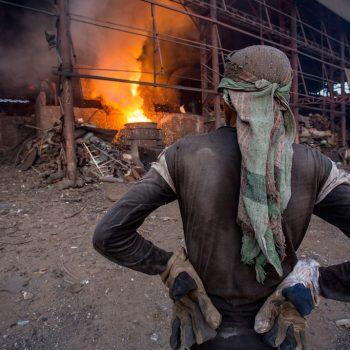 Konzernverantwortung-Dossier: Warum wir verbindliche Regeln für alle brauchen 1 Konzernverantwortung Warum wir verbindliche Regeln fuer alle brauchen Dossier copy Konzernverantwortung-Dossier: Warum wir verbindliche Regeln für alle brauchen Kampagne für Saubere Kleidung | Clean Clothes Campaign Germany