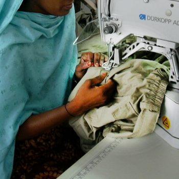 näherin png copy Mangelnde Transparenz: Wir fordern Nachbesserungen im Textilbündnis Kampagne für Saubere Kleidung | Clean Clothes Campaign Germany