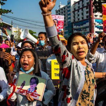 myanmar protests c nyan zay htet 1000 Im Kampf gegen das Militär und die Pandemie: Myanmars Textilarbeiterinnen weiterhin in extremer Notlage Kampagne für Saubere Kleidung | Clean Clothes Campaign Germany