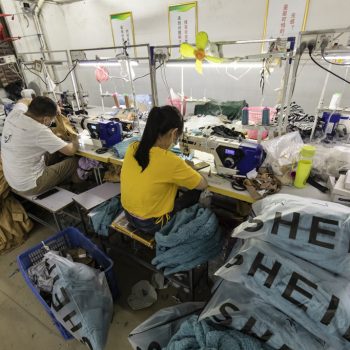 Reportage: Schuften für Shein - Wo die Billigmode der Generation TikTok genäht wird 1 Panos Pictures Public Eye NaeherInnen Enge Reportage: Schuften für Shein - Wo die Billigmode der Generation TikTok genäht wird Kampagne für Saubere Kleidung | Clean Clothes Campaign Germany