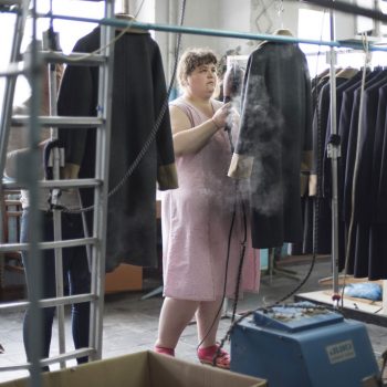 Erklärung zur Aussetzung der Arbeitnehmer*innenrechte in der Ukraine 2 2017 Ukraine Fabrik cYevgenia Belorusets CCC Erklärung zur Aussetzung der Arbeitnehmer*innenrechte in der Ukraine Kampagne für Saubere Kleidung | Clean Clothes Campaign Germany